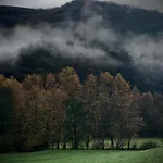 Pensión Aburry, Maison Poetique A La Montagne *