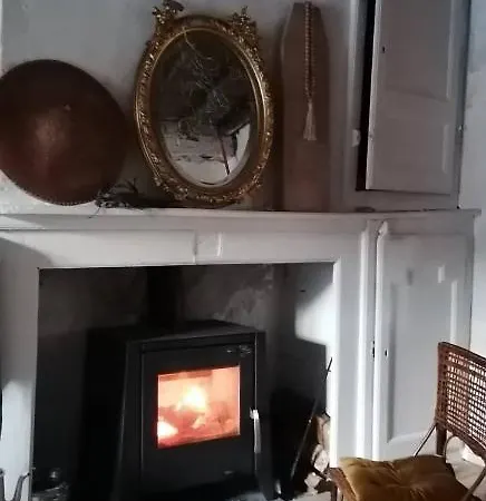 招待所 Aburry, Maison Poetique A La Montagne