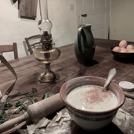 招待所 Aburry, Maison Poetique A La Montagne *