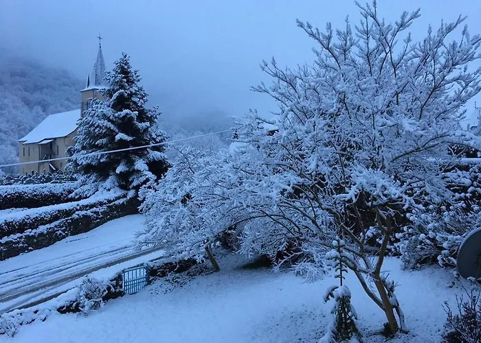 Aburry, Maison Poetique A La Montagne バルキュ