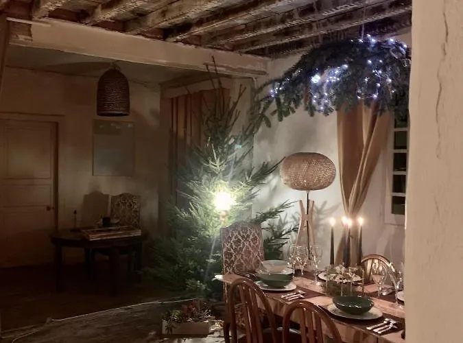 Aburry, Maison Poetique A La Montagne ゲストハウス バルキュ